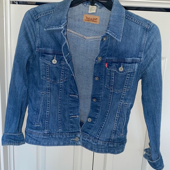 Levi’s cropped jean jacket - Picture 4 of 5